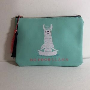 Ruby & Cash No Prob Llama Makeup Bag
